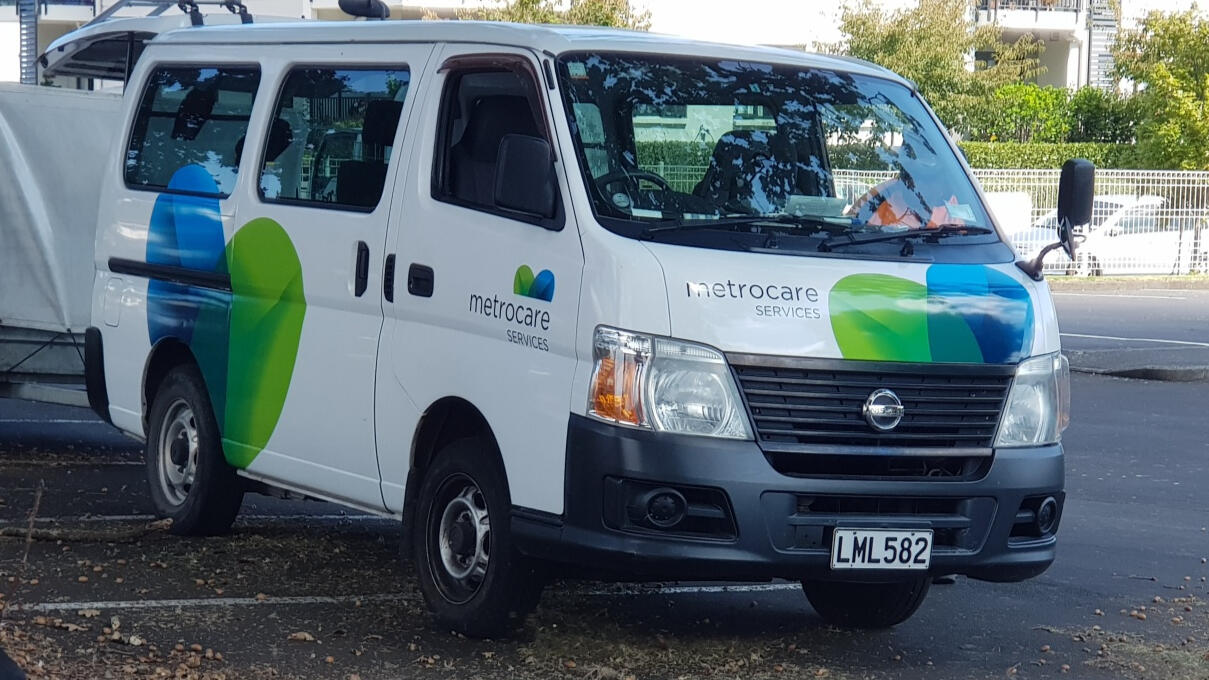 Van Graphics, truck signs, Trailer signage, Mower signwriting Auckland